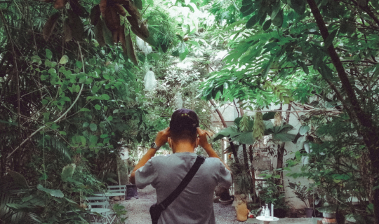 cover ทริปนี้พี่ไปเดท| ชวนพิศมัยคาเฟ่ BTSอารีย์