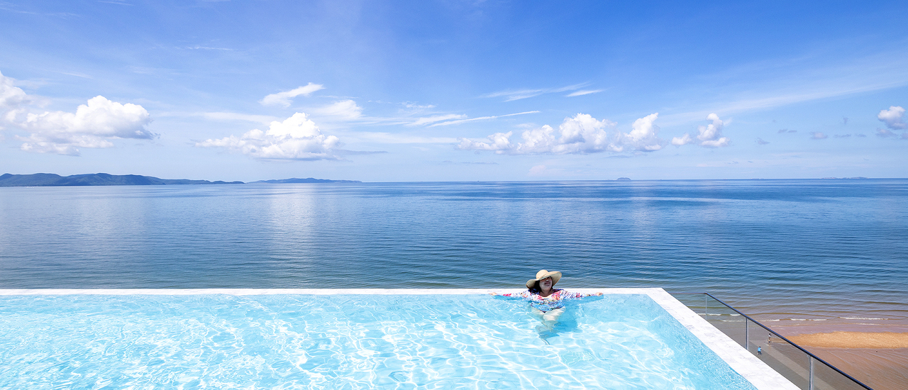 cover U Jomtien Pattaya โรงแรมวิวดี ที่ที่ผืนฟ้าจรดทะเล 🌅🌈