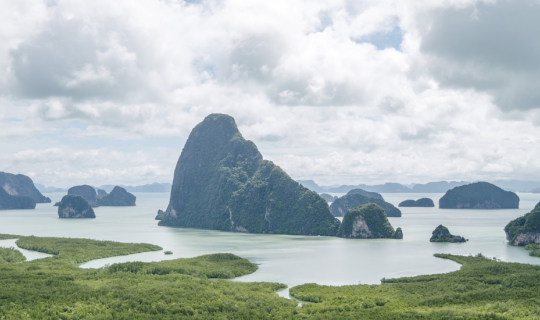 cover เปิดร้านลับๆ สถานที่ปังๆ ที่ จ.พังงา ปล่อยให้เวลาเป็นของคุณ