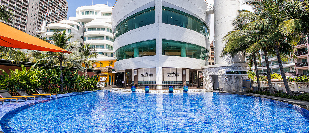 cover A-One New Wing Hotel Pattaya