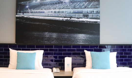 Cover "X2 Vibe Buriram Hotel" ที่พักดี๊ดีกลางเมืองบุรีรัมย์...