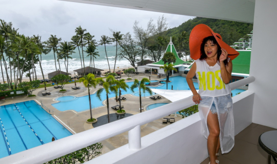 cover … รีวิว  โรงแรม เลอเมอริเดียน ภูเก็ตบีชรีสอร์ท Le Meridien Phuket Beach Resort  กับแม่ประนอม จ้า