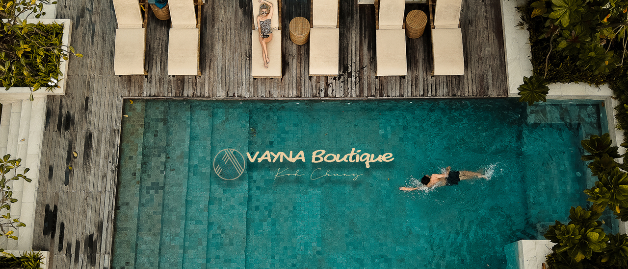 cover ที่พักติดทะเลวิวสุดชิค "VAYNA Boutique เกาะช้าง"