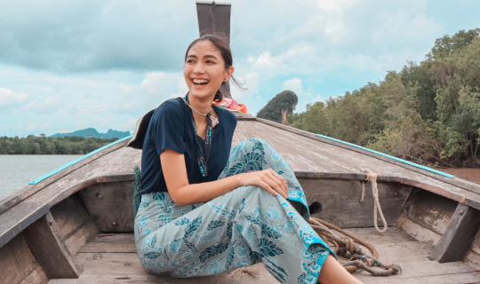 cover พาไปทิ้งตัวที่ คิดถึง คอทเทจ โฮมสเตย์เล็กๆ และเที่ยวแนววิถีชุมชน รอบเกาะกลาง กระบี่... ไปเองแล้วจะตกหลุมรัก  <3