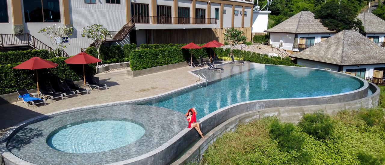 cover …รีวิว Novotel Marina Sriracha & Koh Si Chang  โรงแรม โนโวเทลมารีน่า ศรีราชา แอนด์ เกาะสีชัง  กับ  แม่ประนอม จ้า