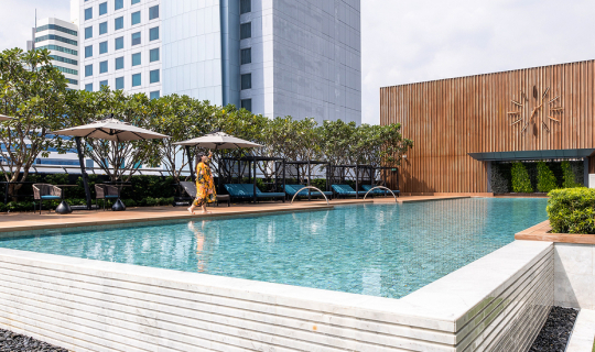 cover Carlton Hotel Bangkok Sukhumvit staycation ใจกลางกรุงเทพฯ 🌃