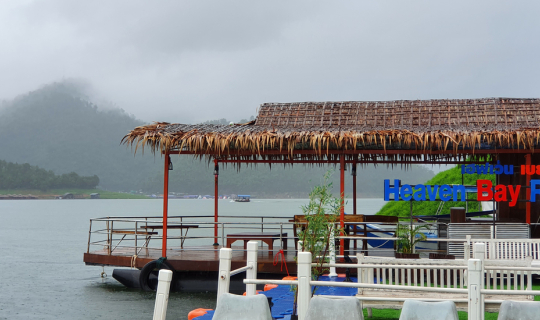 cover ไปนอนชิลๆ โดดน้ำเย็นๆที่ Heaven Bay Resort ที่พักกาญจนบุรี ในเครือLake Heaven แต่ราคาถูกกว่า