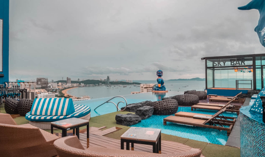 Cover Siam @ siam hotel pattaya...