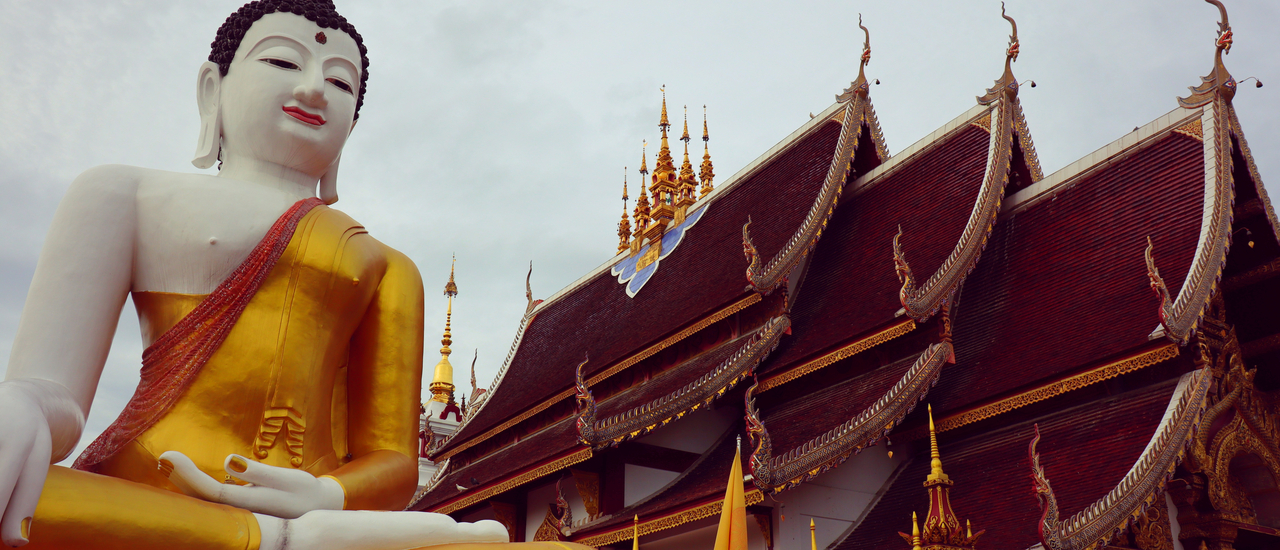 cover ชมวัดงามนามราชมณเฑียร วิหารลายคำเมืองนพบุรีศรีนครพิงค์ เชียงใหม่