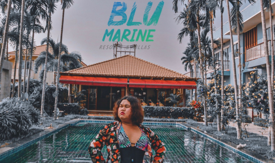 Cover 𝔹𝕃𝕌 𝕄𝔸ℝ𝕀ℕ𝔼 ℍ𝕦𝕒 ℍ𝕚𝕟 ℝ𝕖𝕤𝕠𝕣𝕥 𝕒𝕟𝕕 𝕍𝕚𝕝𝕝𝕒𝕤 รีสอร์...