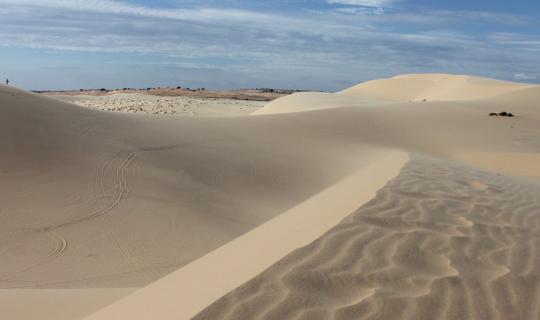 cover No need to go to other Continents...Mui Ne, South Vietnam - The One and Only Desert in Asia
