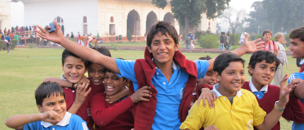 cover ชีวิตแต้มสี ที่แดนภารตะ ตอนที่ 1 รู้จักอินเดีย