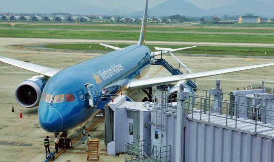 cover รีวิว Vietnam airlines BKK-NARITA  ไปกลับ  8,165 บาท   economy class full service