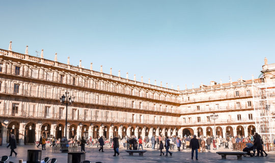 Cover ย้อนเวลาสู่อดีตที่เมือง Salamanca ประเทศสเปน...