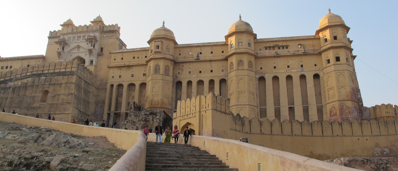 cover ชีวิตแต้มสี ที่แดนภารตะ ตอนที่ 5 อลังการป้อมแอมเบอร์