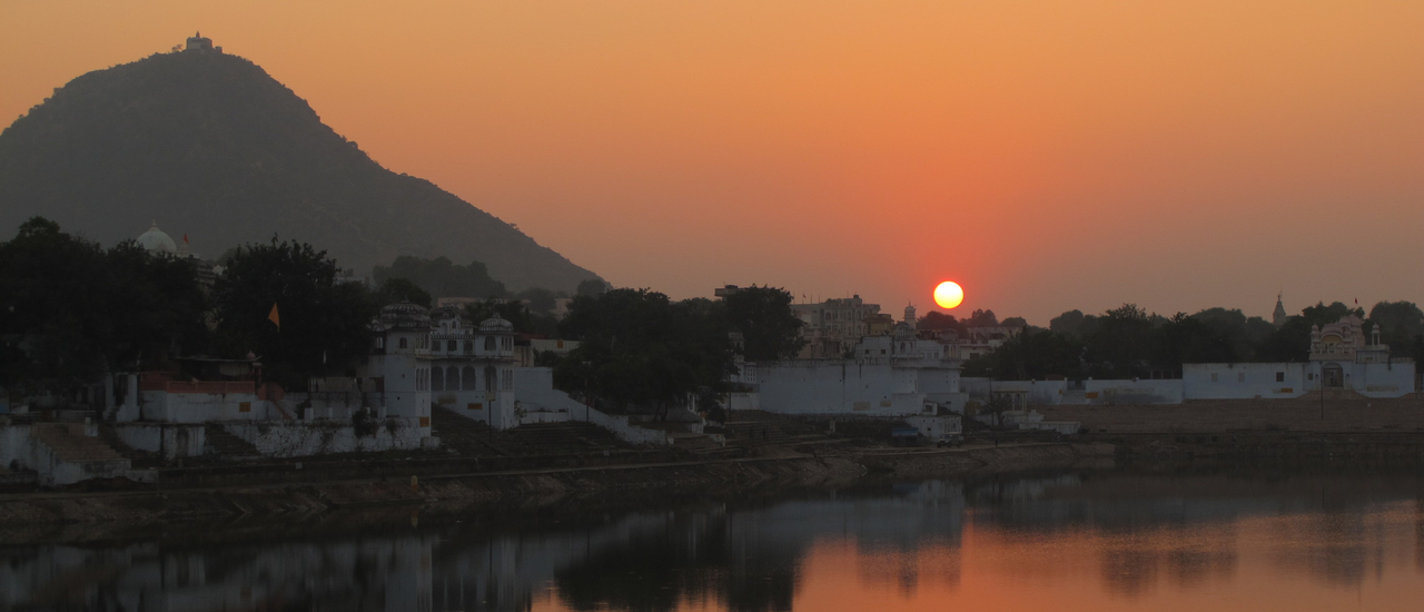 cover ชีวิตแต้มสี ที่แดนภารตะ ตอนที่ 7 พุชการ์ ทะเลสาบแห่งศรัทธา