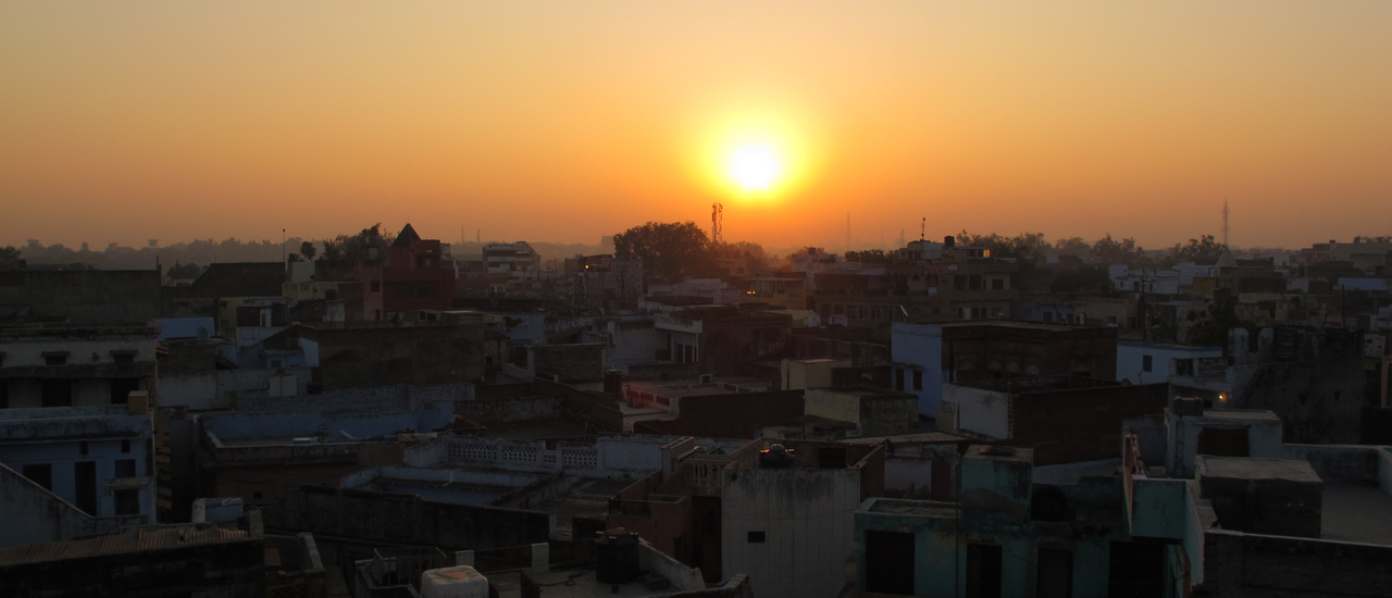 cover ชีวิตแต้มสี ที่แดนภารตะ ตอนที่ 19 อักรา ในความมืด