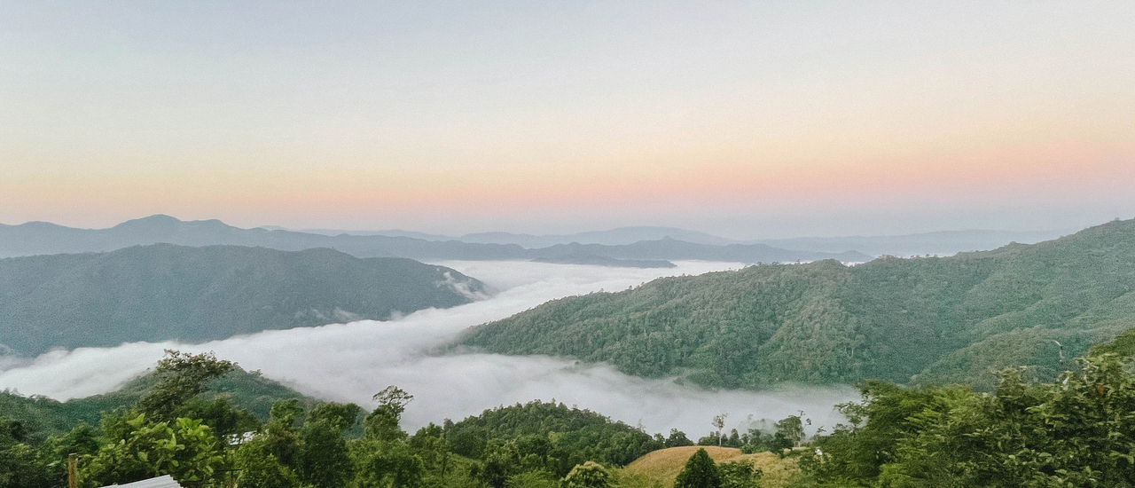 cover กำเงิน 650 บาท ไปชมทะเลหมอกที่ Anarahoo “ม่อนกุ๊บกั๊บ” จ.เชียงใหม่ | Bliss Out There