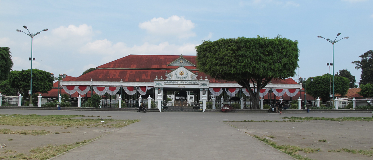 cover Walk In … Indonesia ตอนที่ 24 ซูมูร์ กูมูลิง กับทางใต้ดินสู่ราชินีทะเลใต้