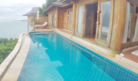 Cover พักผ่อนสบายๆ สไตล์ Royal Grand Pool Villa @ Santhiya เกาะยาวใหญ่...