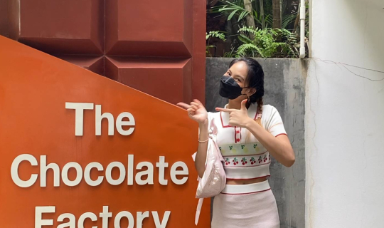 Cover ที่นี่ chocolate factory @พัทยา เคยมากันรึยัง?...