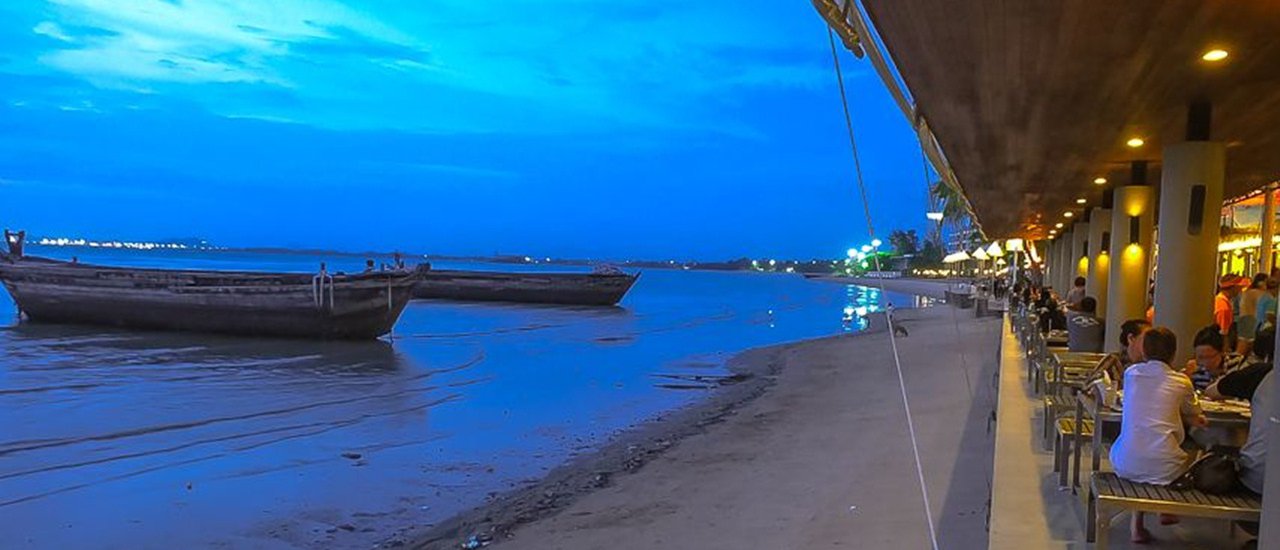 cover Delicious Seafood at Mum Aroi, Na Khlue, Pattaya