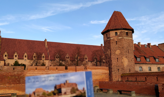 Cover รีวิวลุยเดี่ยวเที่ยวยุโรปช่วงโควิด 15 วัน ตอน 9 เดย์ทริปไป ปราสาทมาล...