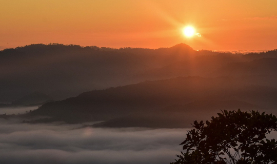 Cover " เบตง "...