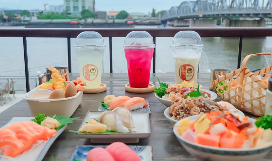 Cover Sushina Cafe 🍣 คาเฟ่และอาหารญี่ปุ่น ริมแม่น้ำเจ้าพระยา ติดสะพานซังฮ...