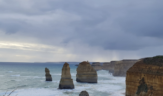 Cover Great Ocean Road , Melbourne , Australia...