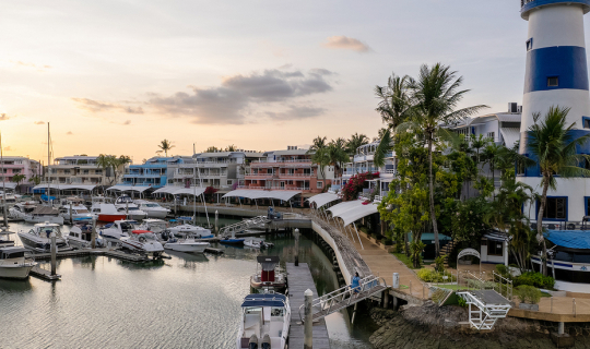 cover Boat Lagoon Resort Phuket รีสอร์ทภูเก็ตวิวท่าเรือยอร์ช