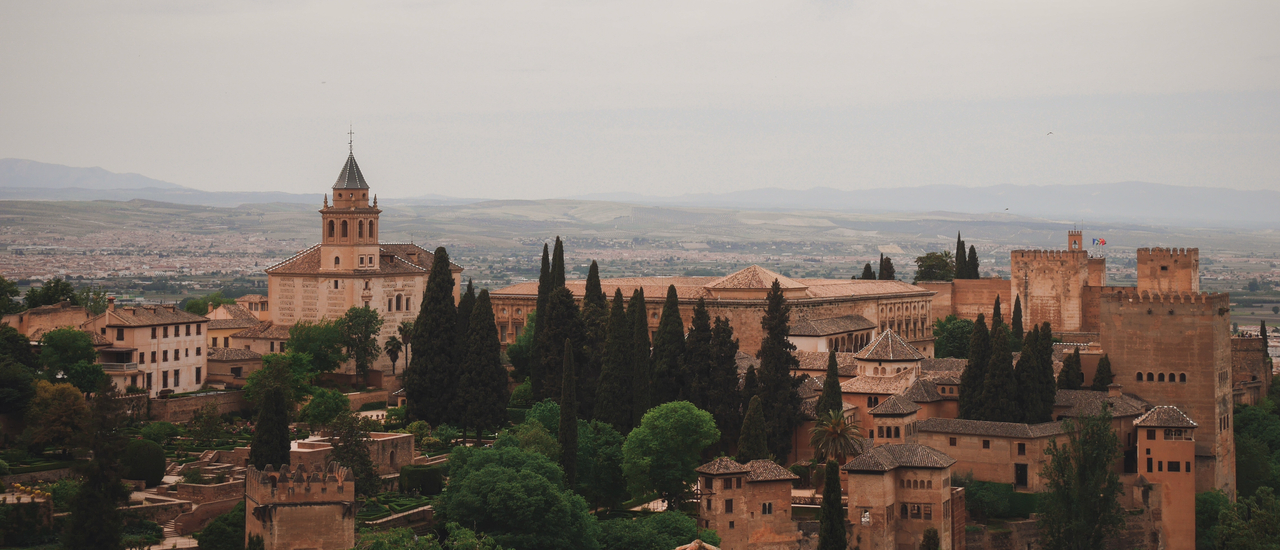 cover เที่ยว granada กับความอันดาลูเซีย 100%