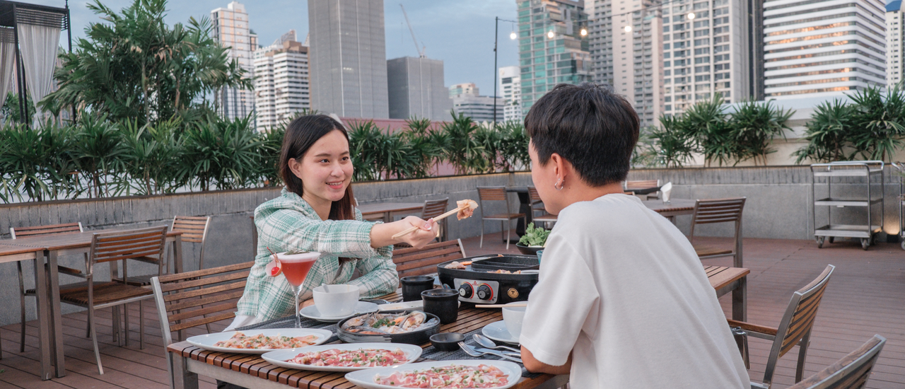 cover นอนโรงแรมหรู พักผ่อนสุดสัปดาห์ ใจกลางสุขุมวิท