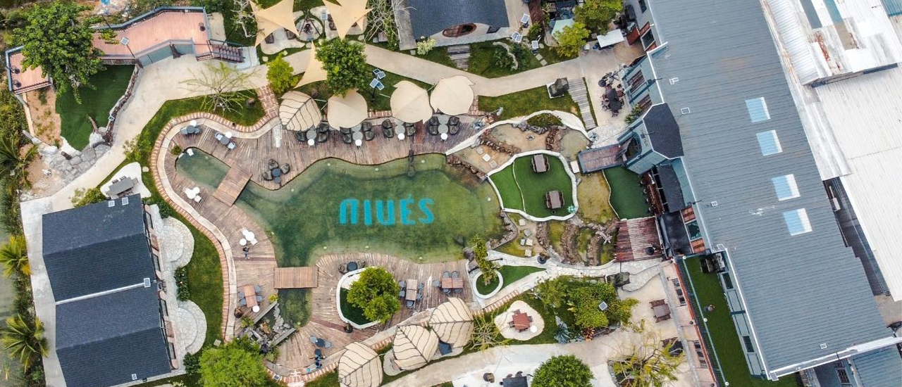 cover Nives Cafe and Bar คาเฟ่สามพรานสไตล์ยุโรป