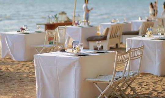 cover Maxka Review : The Glass House Pattaya ร้านอาหารนั่งสบาย ริมชายหาดส่วนตัว