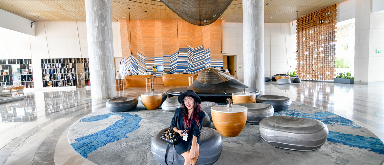 cover ...รีวิว โรงแรม 5 ดาวสุดหรู Renaissance Pattaya Resort & Spa เรเนซองส์ พัทยา รีสอร์ท แอนด์ สปา กับ แม่ประนอม จ้า