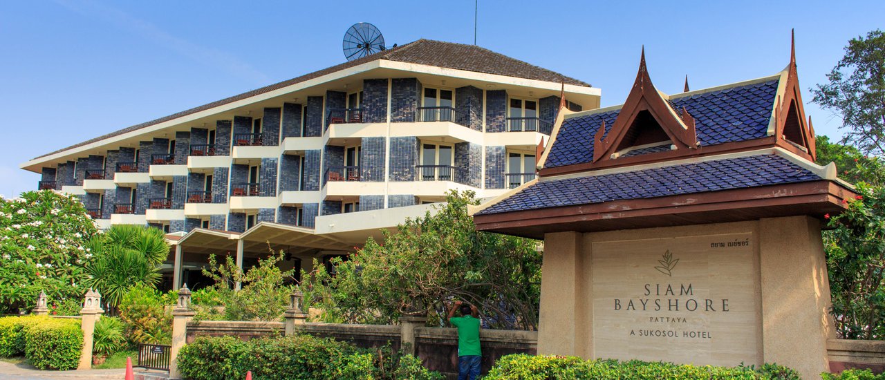 cover Siambayshorepattaya resort and spa