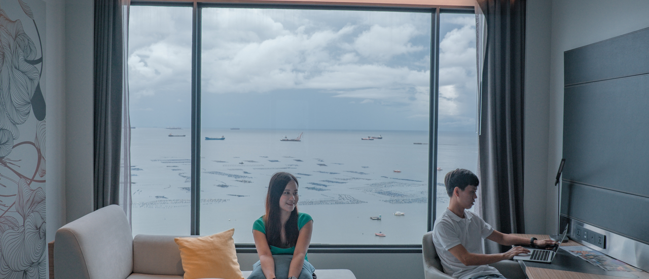 cover วาร์ปไปปูซาน ที่ศรีราชา @Novotel Marina Sriracha & Koh Si Chang