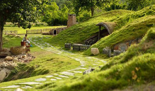 Cover The Location Resort สวนผึ้ง...