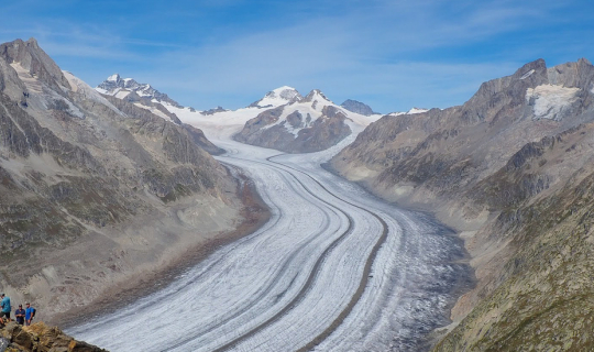 cover Aletsch Glacier ธารน้ำแข็งแห่งเทือกเขา Alps