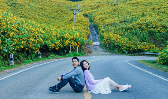 cover Road Trip ต๊ะต่อนยอน กทม - แม่ฮองสอน 8 วัน 7 คืน