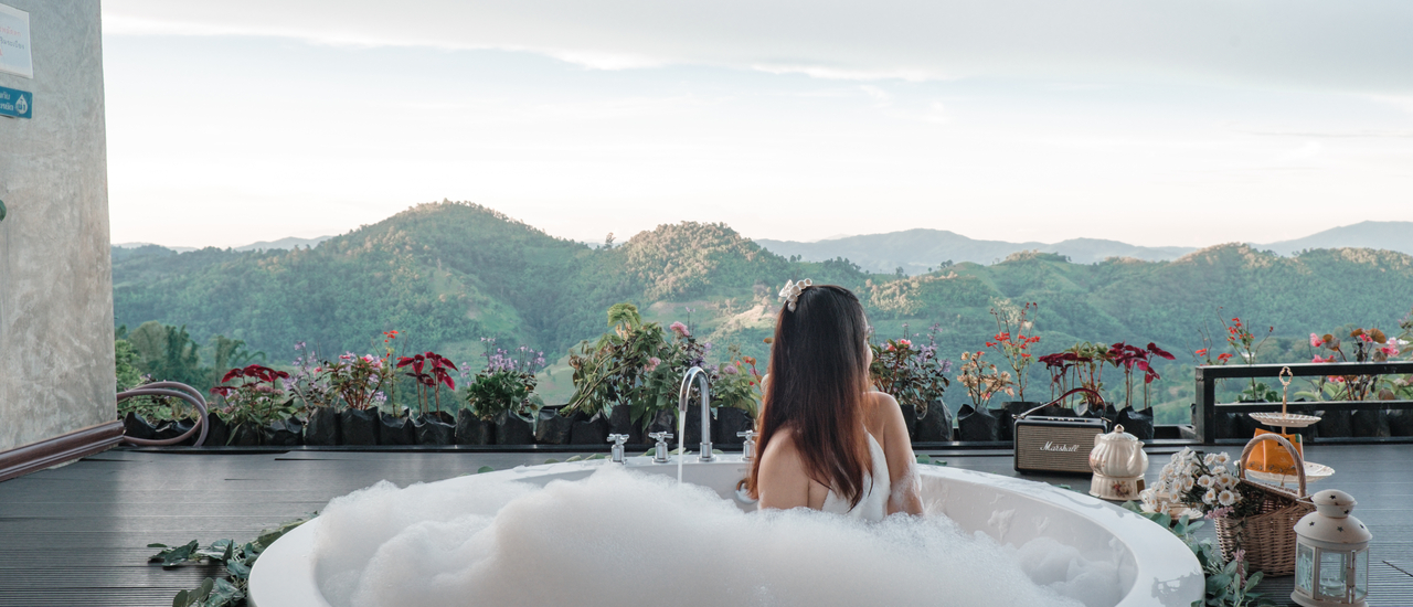 cover พาตัวมาประทะหมอก ที่ บ้านหอมหมื่นลี้ เชียงราย