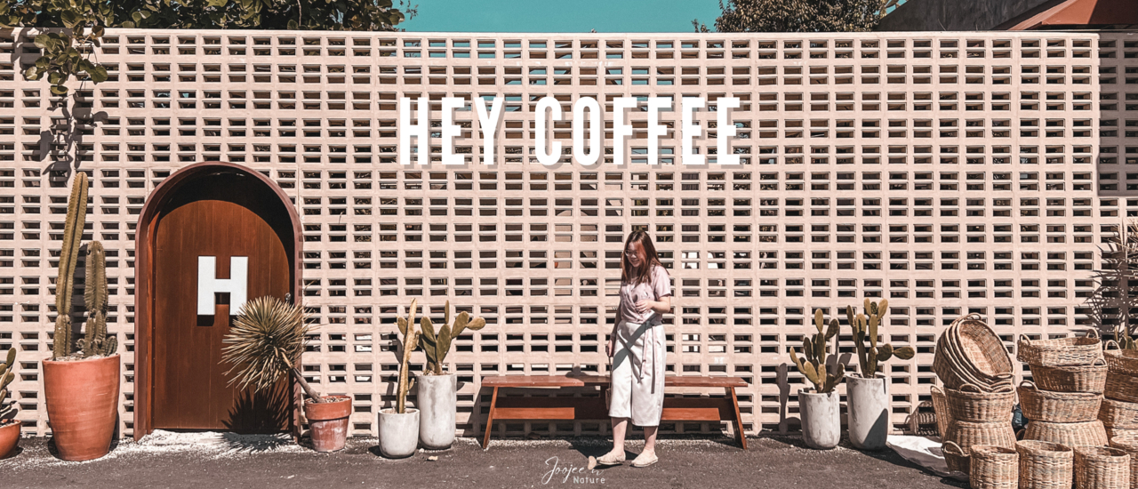 cover รีวิว Hey Coffee: คาเฟ่ถ่ายรูปสวย ย่านวัชรพล เหมือนอยู่ท่ามกลางทะเลทราย!