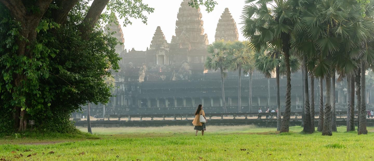 cover ตะลุยเดี่ยว เที่ยวกัมพูชา Kingdom of Wonder