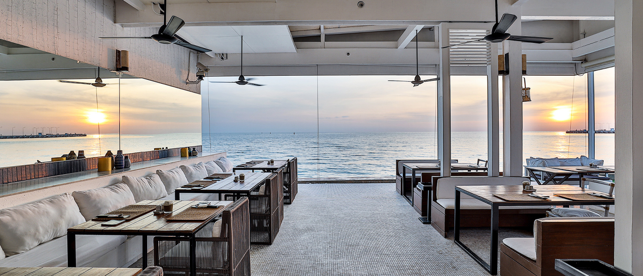 cover รีวิว Putahracsa Hua Hin Resort (พุทธรักษา หัวหิน รีสอร์ท) รีสอร์ทสวยสไตล์มินิมอลใจกลางหัวหิน 🌼 🌴 🐚