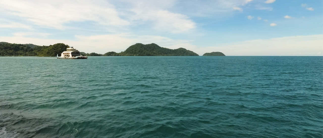 cover การเดินทางสู่ท่าเรือเฟอร์รี่เกาะช้าง ด้วยเรือเฟอร์รี่🚢