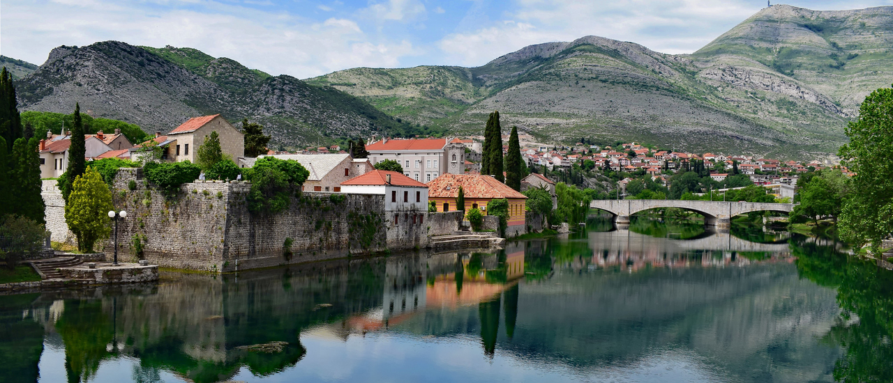 cover 10 Reasons Why You Should Travel in the Balkans