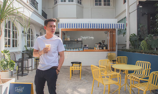 Cover นั่งชิลฟีลเมืองนอกกับร้าน Daylight Saving ไอศกรีมสุดชิคย่านอารีย์...