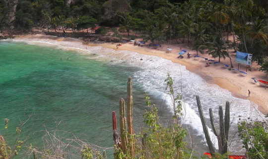Cover A Short Guide to Traveling in Venezuela – How, Where & Frequently As...
