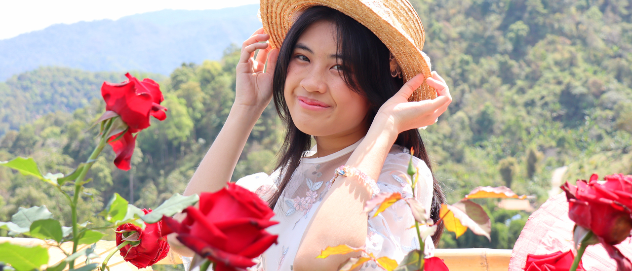 cover กุหลาบเวียงพิงค์สะพรั่งกลางขุนเขา ชมสวนกุหลาบสวยใหญ่ที่สุดในเชียงใหม่ 🥀🌹